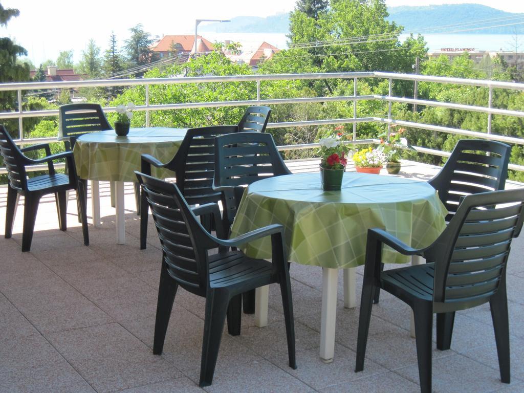 Suele Apartments & Rooms Balatonfüred Quarto foto